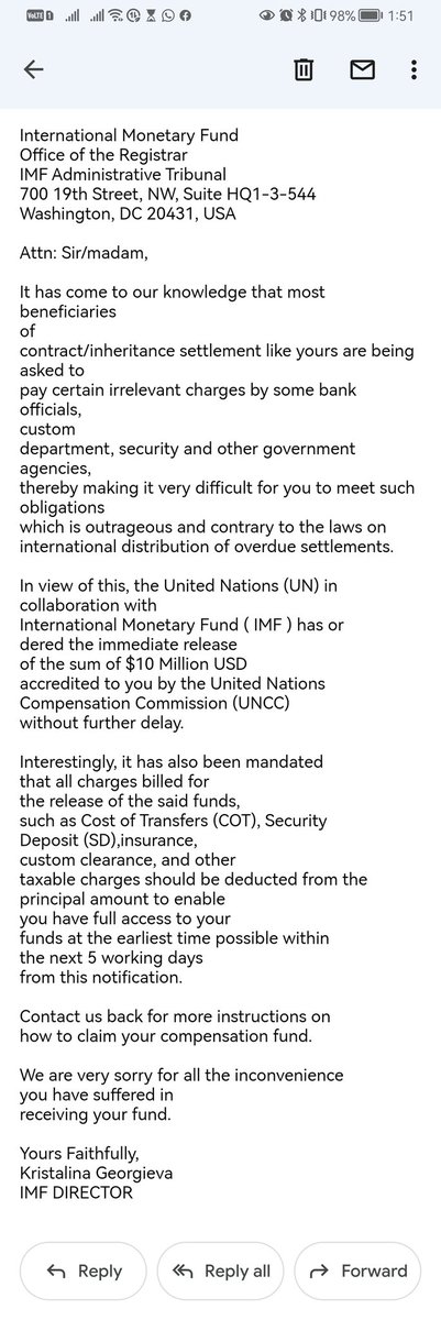 cosmodrom's tweet image. новият #нигерийскипринц работи в #мвф явно