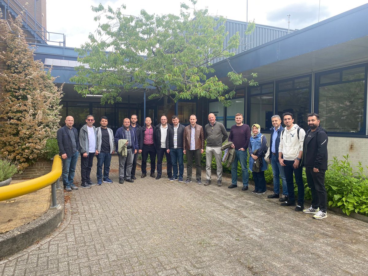 GAZBİR-GAZMER (@gazbirgazmer) on Twitter photo EPDK ve GAZBİR-GAZMER heyeti olarak DNV Groningen ziyaretimizde hidrojen yüksek basınç ölçüm ve kalibrasyon hakkında bilgi aldık.
<a href="/TCEnerji/">T.C. Enerji ve Tabii Kaynaklar Bakanlığı</a>
#EPDK
<a href="/gazbir_/">GAZBİR</a>
<a href="/cleangascenter/">Clean Gas Center/ Temiz Enerji Merkezi</a> EPDK ve GAZBİR-GAZMER heyeti olarak DNV Groningen ziyaretimizde hidrojen yüksek basınç ölçüm ve kalibrasyon hakkında bilgi aldık.
<a href="/TCEnerji/">T.C. Enerji ve Tabii Kaynaklar Bakanlığı</a>
#EPDK
<a href="/gazbir_/">GAZBİR</a>
<a href="/cleangascenter/">Clean Gas Center/ Temiz Enerji Merkezi</a>