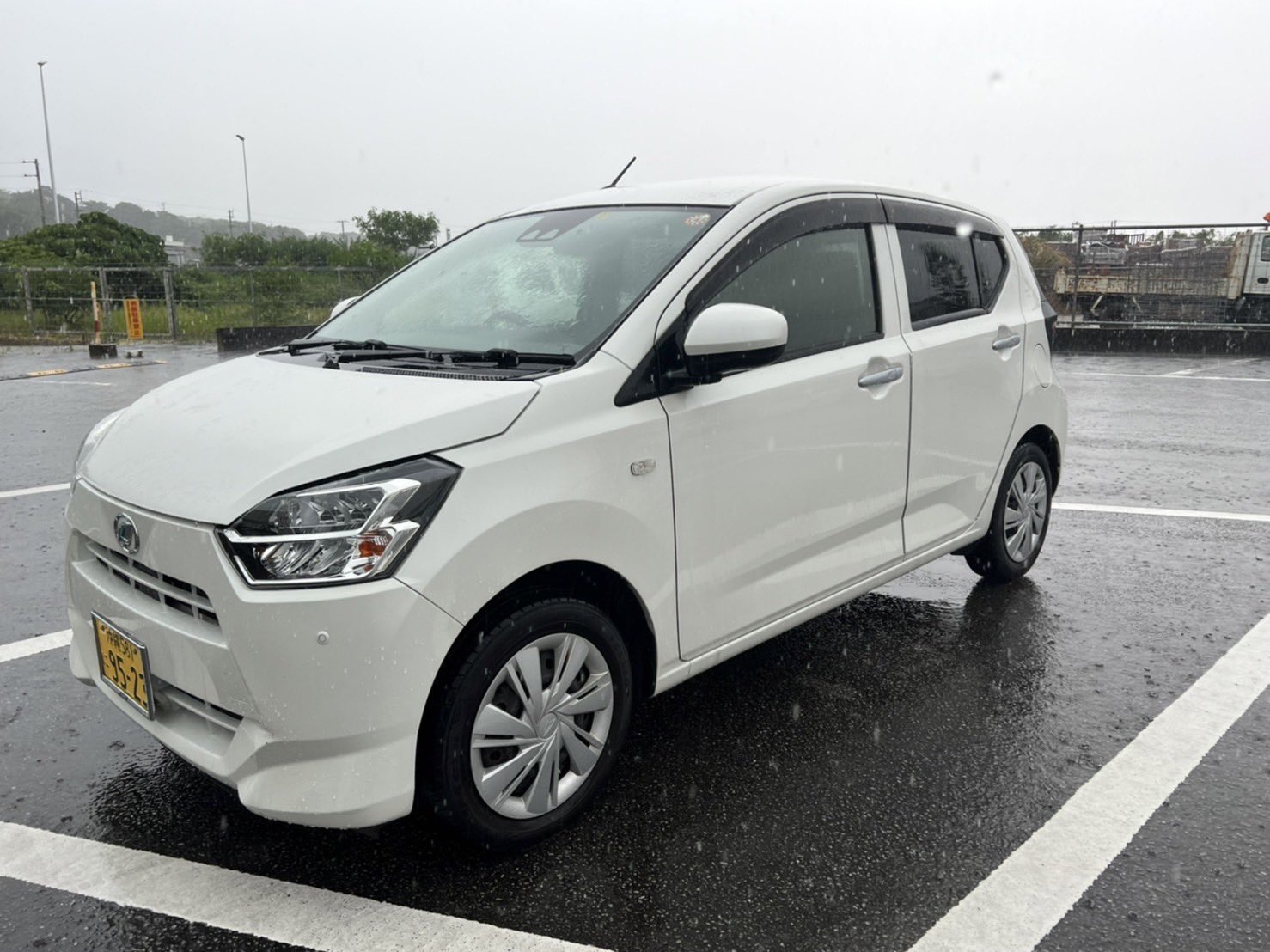 知念恵史 たまにはtwitterで 売車 ミライース 平成30年式 走行 車検来年1月 ワンオーナー 無事故 62万円 沖縄 中古車 個人売買 T Co Y4h8b1gfcr Twitter