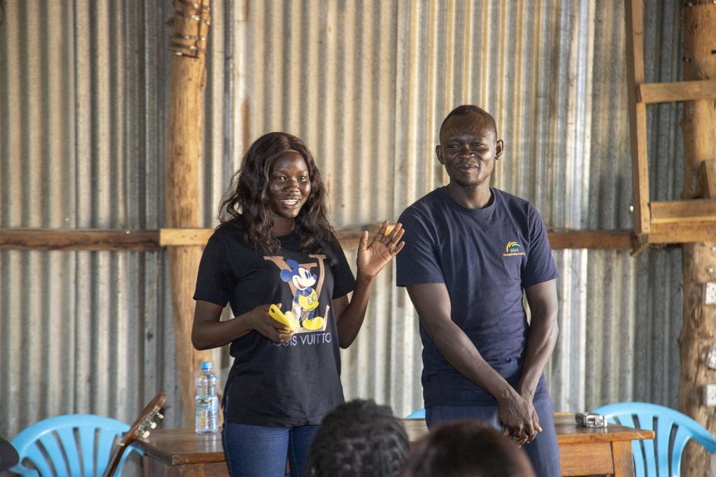 RiwaSouthSudan's tweet photo. With support from @USMissionJuba @freedomhouse we conducted a wellness session on stress management for young people. This session tackles issues around healing, stress management.
#Terekaka South Sudan
#MentalHealthAwarenessMonth #healing #SelfHealing https://t.co/JhJTQDisH2