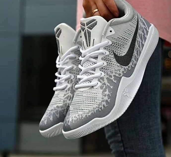 Z's Kicks tweet media