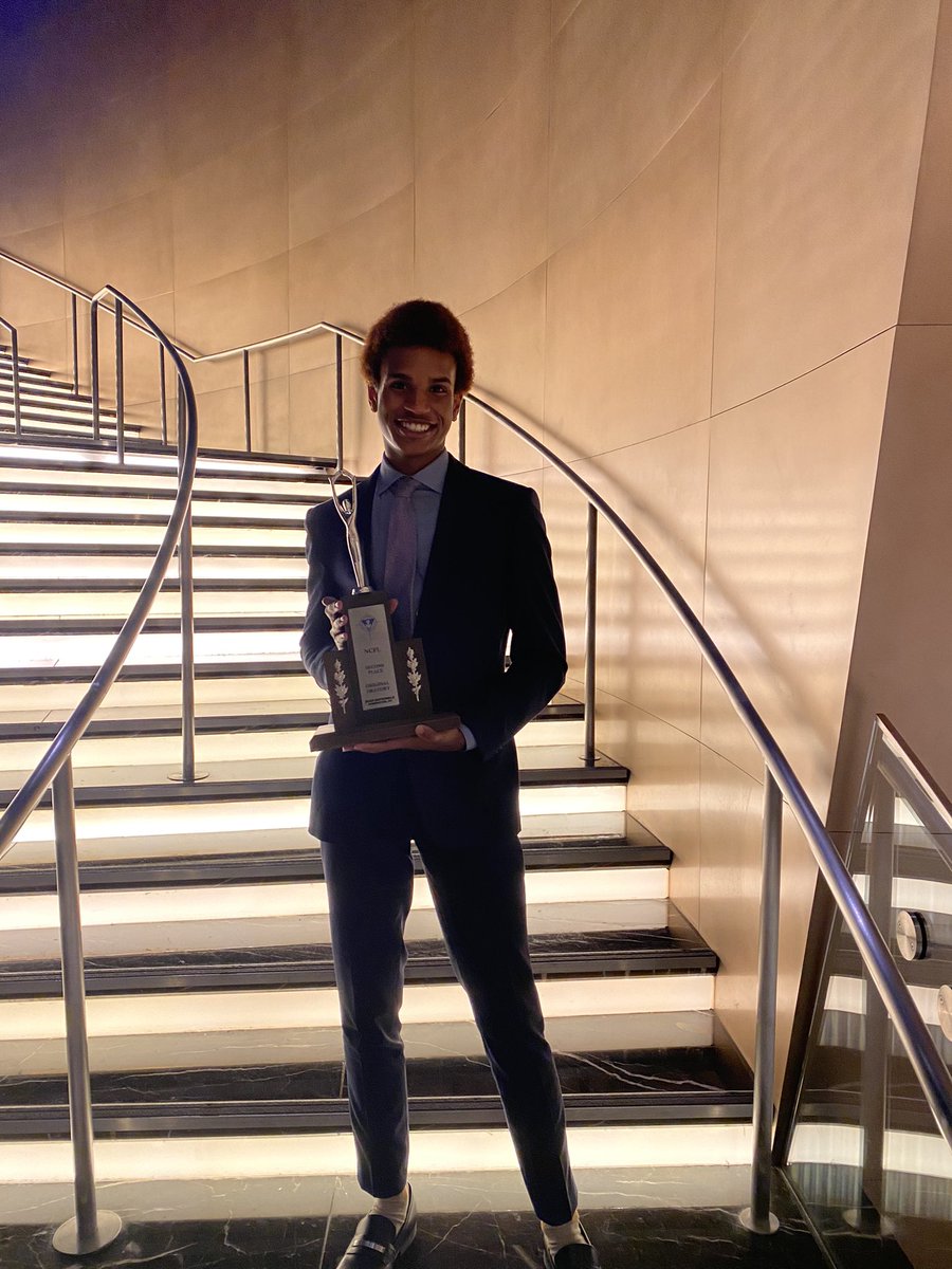 JacksonReedDeb8's tweet photo. With 420 schools and more than 1600 students participating at the 2022 @NCFL2023 Speech and Debate tournament, we were thrilled that @JacksonReedHSDC made it to the final round!! https://t.co/M21Omg4q5D