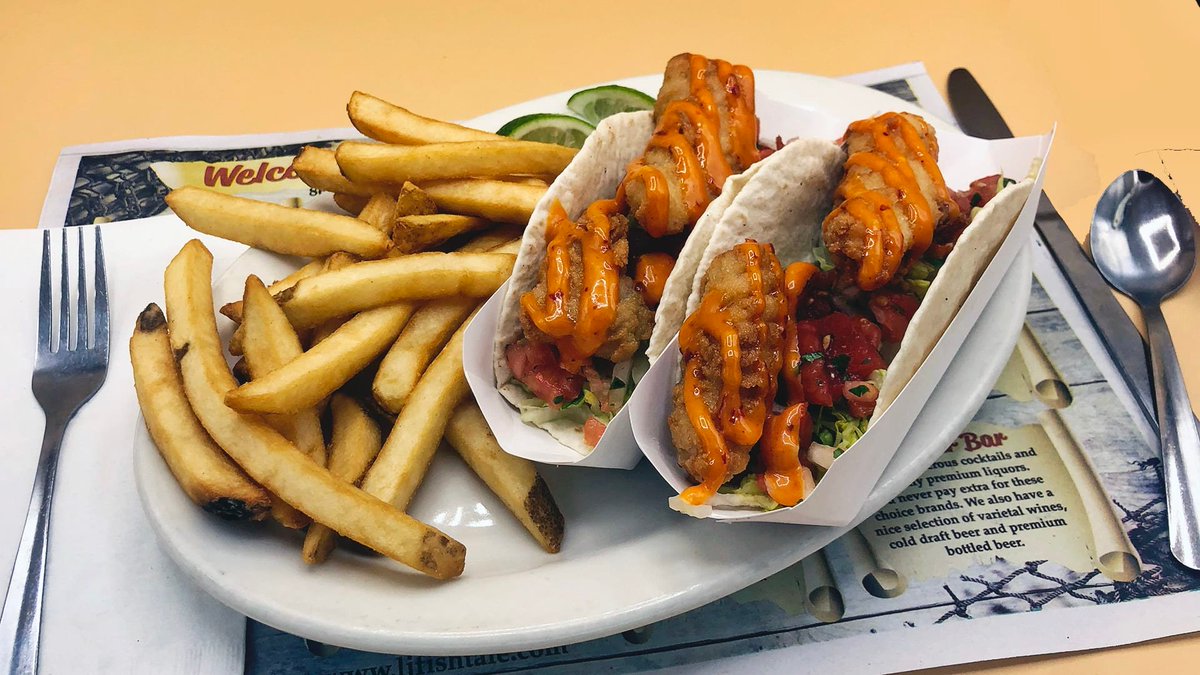 LJFishTale's tweet image. Thanks for the review on our Seafood &amp;amp; Chicken Tacos "Lenny &amp;amp; Joe's Style"! Our tacos are a customer favorite. 
"Amazing! Well worth veering off the "usual" classic New England fish and chips for this awesome dish!"
popme.nu/ljssctljss1?ut…