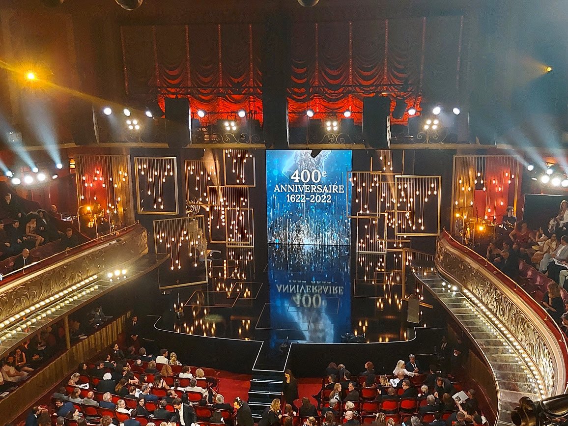 Grande soirée théâtre hier à la 33e nuit des #Molieres2022 avec un maître de cérémonie au top <a href="/alexvizorek/">Alex Vizorek</a> !👌🏼🎭
#theatre #ceremonie #comedie