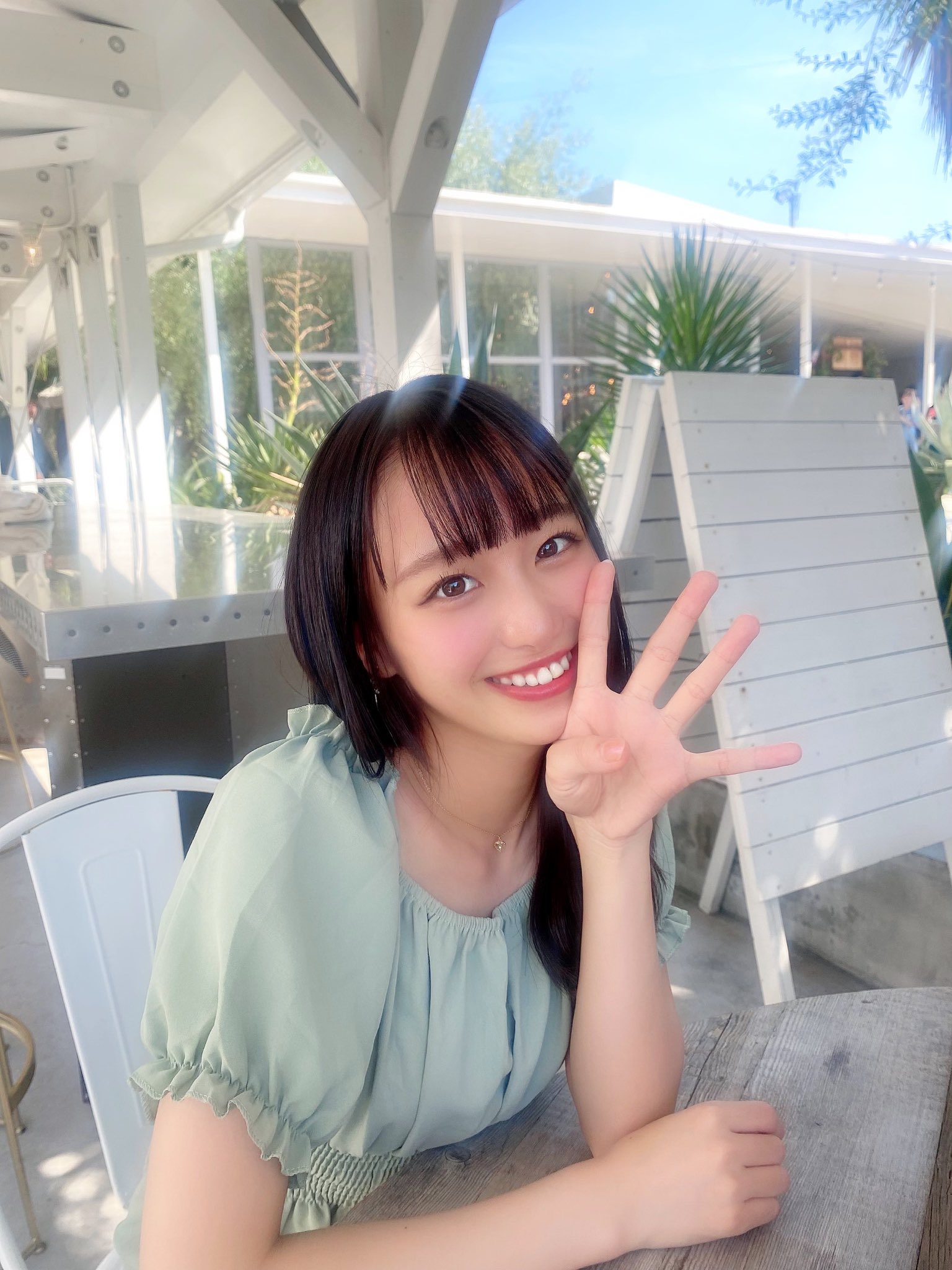 瀧脇 笙古 友達に教えてもらったポーズ 片手ダブルピース と ハートポーズ T Co 5kdijhl5yp Twitter 瀧脇 笙古 友達に教えてもらったポーズ 片手ダブルピース と ハートポーズ T Co 5kdijhl5yp Twitter