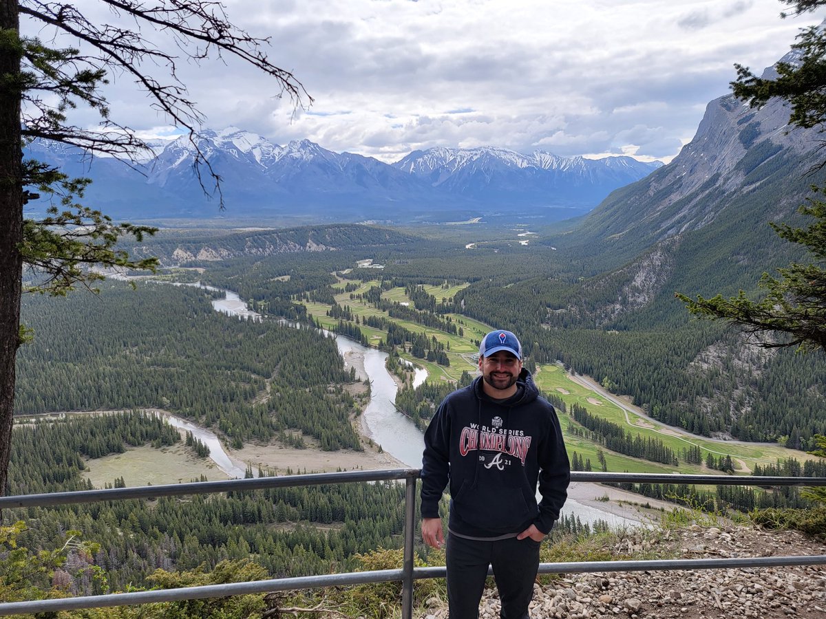 CDrewMiller's tweet image. Had to represent the Champs, even from a summit in Banff, Canada! @Braves #ChopOn