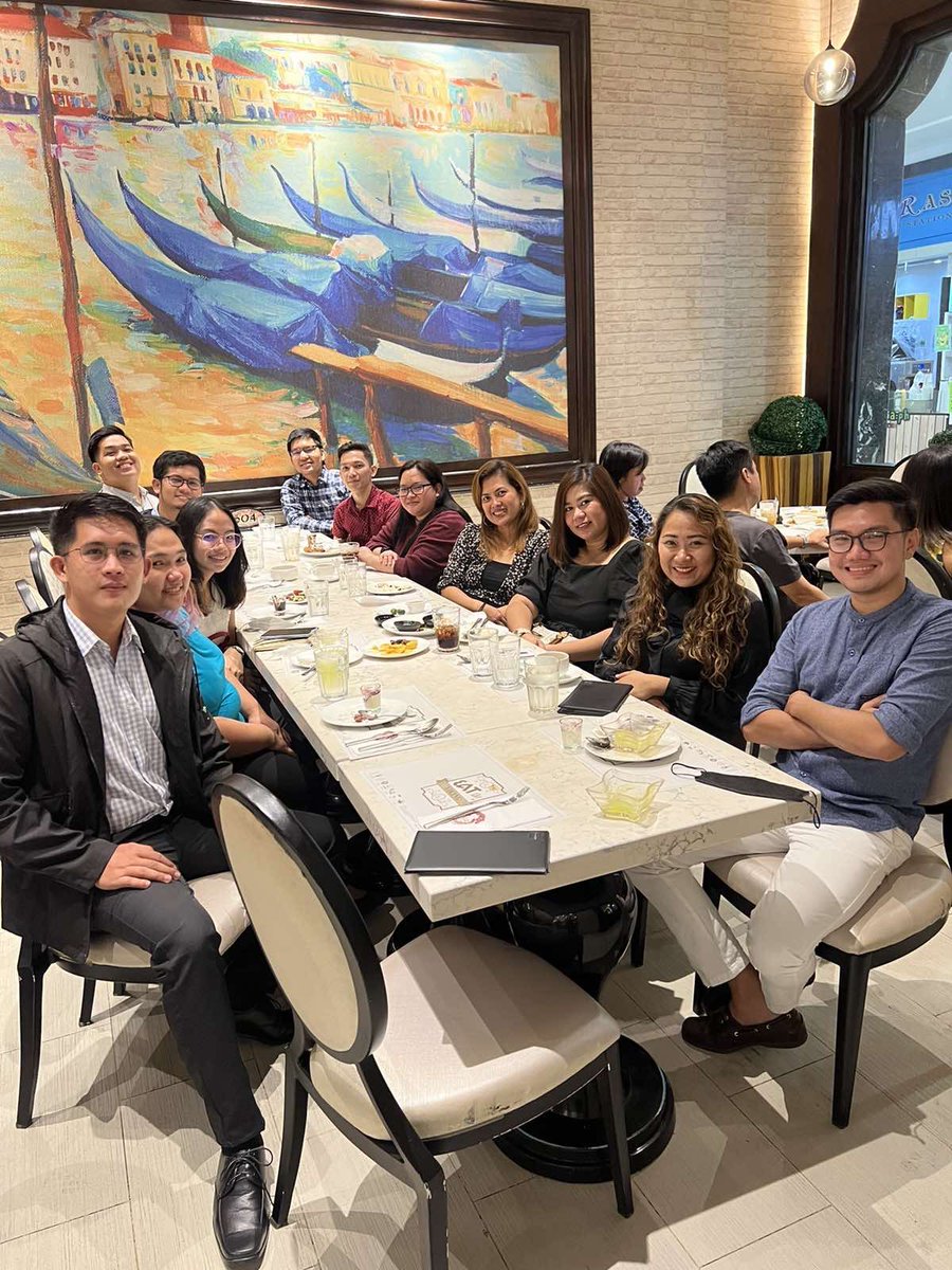 RJayV7's tweet photo. Nice meeting y’all 😊 https://t.co/kB38j2gS1r