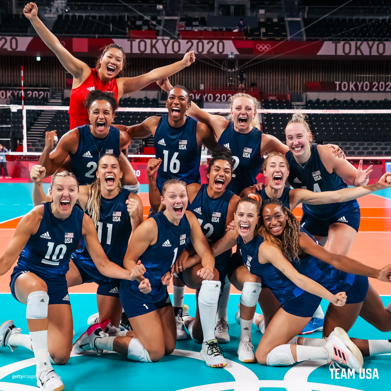 TeamUSA's tweet photo. .@usavolleyball will open #VNL2022 on home soil. 🇺🇸

The American women enter this season as the No. 1 team in the world after winning the program’s first Olympic gold medal last summer in Tokyo.