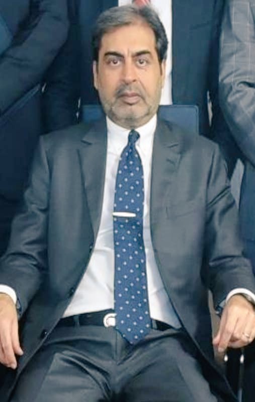 Sarfarazraf's tweet photo. @naeemgemini فراڈئیے کی نیب سے تحقیقات کروائیں جائیں کہ کس طرح منی لانڈرنگ کی اور کیسے آف شور کمپنیاں بنائی ابراھیم گروپ نے؟
@CMShehbaz @MaryamNSharif @PPP_Org @BBhuttoZardari @MManshaOfficial @RanaSanaullahPK @Ch_ManzoorAhmed @AseefaBZ @ammaralijan @nayadaurpk_urdu https://t.co/REQiQvLTel