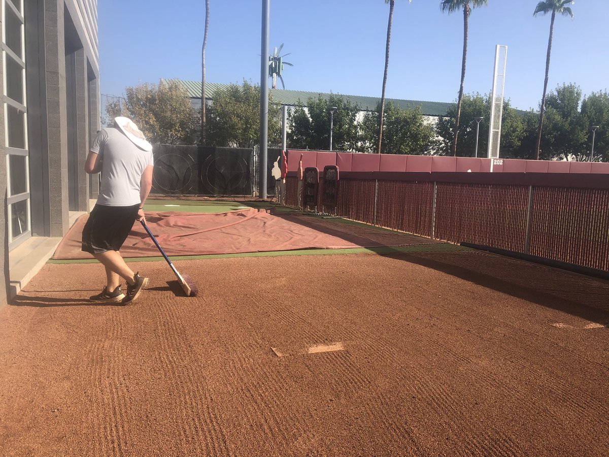 jayden_conrad's tweet image. 3 years and a couple hundred games later I’m proud to say I worked for @ASU_gcs. Thanks to everyone for the support and our crew for being the best in the business. I’ll still be around but not in the same capacity. Thanks for the memories @ASUSoftball it’s been an honor.