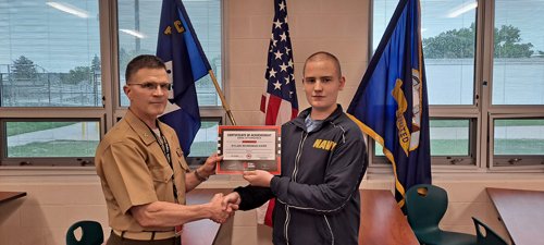 akronschools's tweet photo. We @SITG_Network with Cleveland Browns support for our students. @akronschools proud of its Jr. ROTC cadets for stepping up and finishing strong. https://t.co/wICu36CQ2B #StrongerTogetherAPS https://t.co/GE607LqLgq