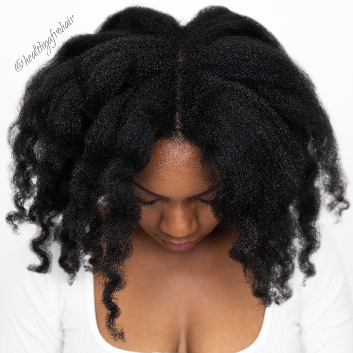 HealthyAfroHair's tweet image. Some close up shots ❤️ #healthyafrohair #flexirods #naturalhair