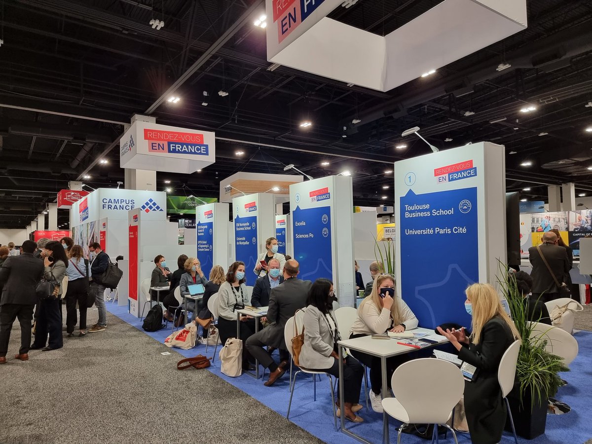 CampusFrance's tweet photo. 🇨🇵🇺🇸 And it's a go ! #NAFSA2022 has just started in @CityofDenver and we are so happy to be back in this major convention. 🙏 Thanks to the 34 French universities and schools on board with us to promote French world-class education ! Come and meet us at #Booth419 @francediplo https://t.co/0eWS2ZcscM
