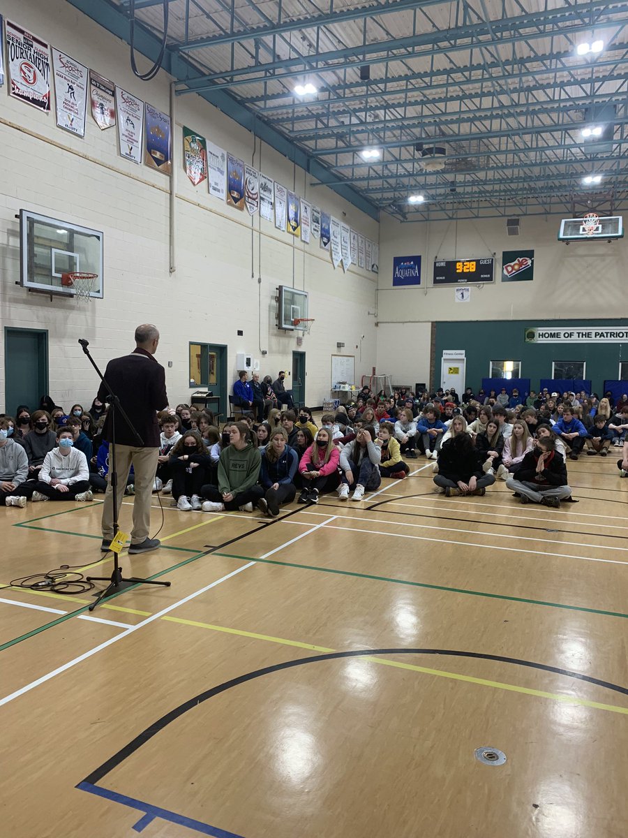 What a great morning we had welcoming our Grade 9s into our awesome school this morning. They were fantastic <a href="/SPJHPythons/">SPJH</a>! Thanks to <a href="/ODHigh/">O'Donel High</a> staff for stepping up and making it such a success. #BleedGreenODHSchool