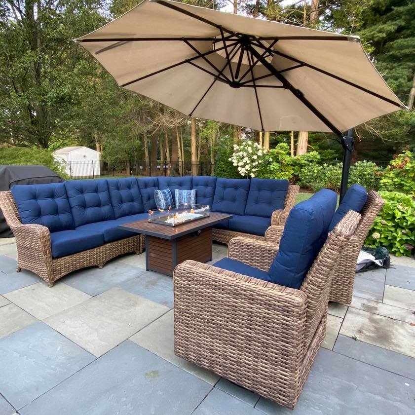 OutdoorRooms's tweet photo. Last day of May and got #summertime on our minds! https://t.co/PeTARAONgY #bringhomeoutside #bringonjune #summernights #firetable https://t.co/ME8GPhl4Py