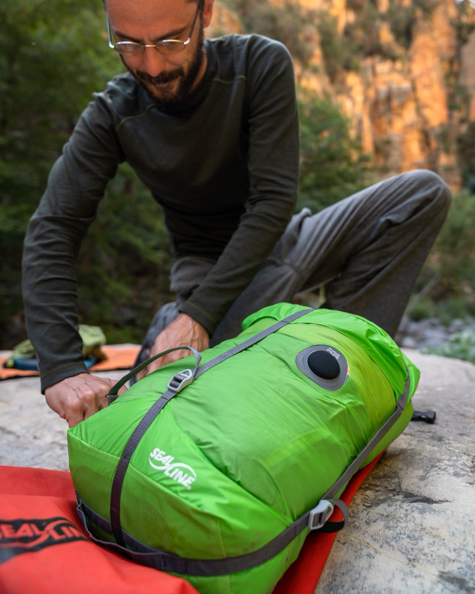 SealLine's tweet image. Our BlockerLite™ Compression Dry Sacks made it on the list of adventure gear @BackpackerMag editors love in April 2022. Find out what other gear made the cut at the link below!
ow.ly/Rskn50JmcfC
—
#SealLine
📸: @RossBernards