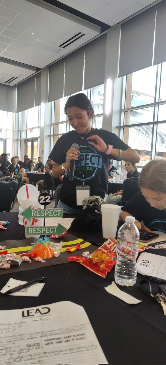 Daniela says caring is a core value and Table I'm feeling 22 agrees. ♥️Well done, Daniela!!!🔥
#leadaisd
@MackeySpeaks 
@alvinisdath