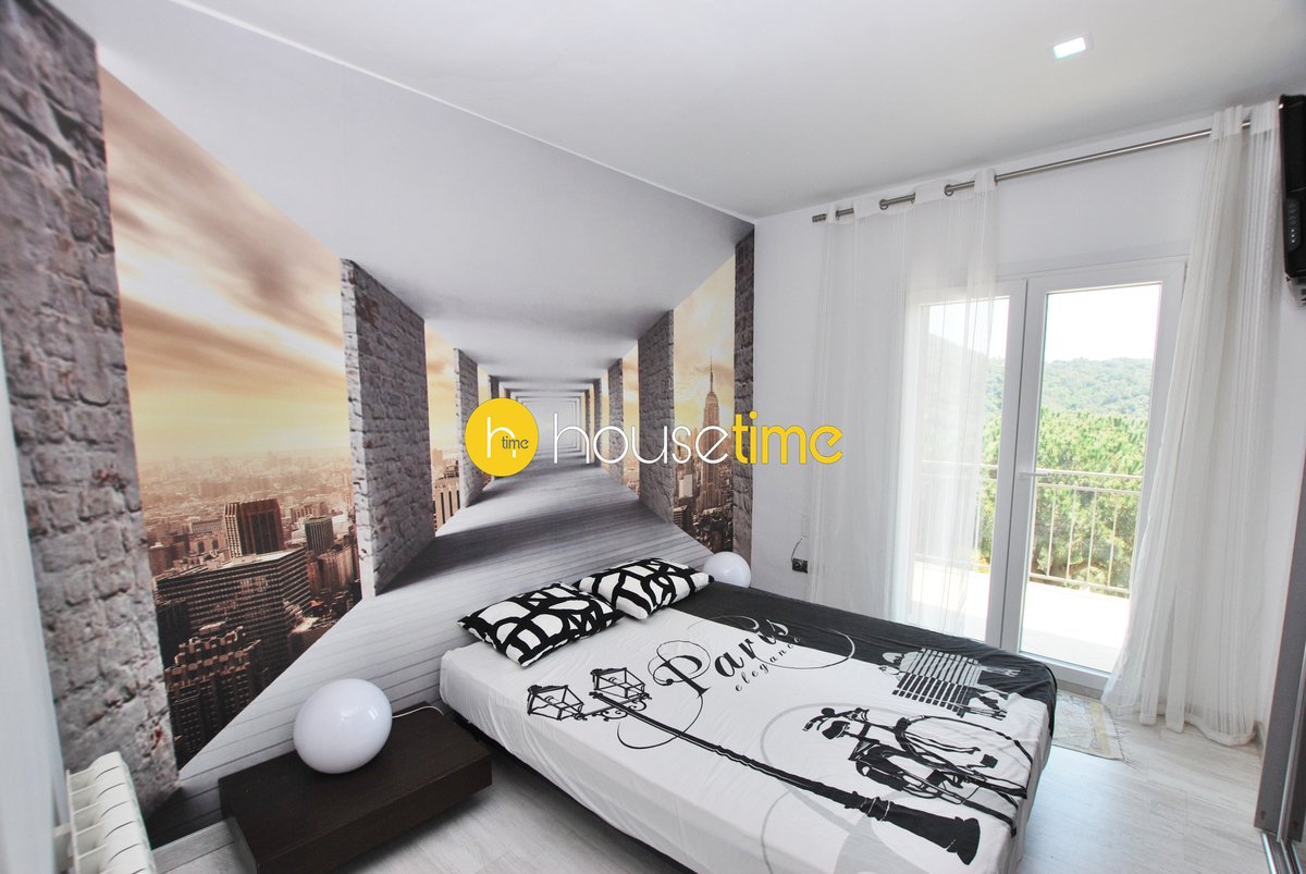 housetimeInmo's tweet photo. Espectacular casa 4 vientos con gran terreno, jardín y piscina. Dispone de garaje con capacidad de 2 vehículos😍
https://t.co/CgfI3pygaj
✔4 dormitorios
✔2 baños
✔Balcón+terraza
✔Aire acondicionado
✔Calefacción
🏡https://t.co/tJcky6Tu0A 📞930111954
#Housetime #SCebriàVallalta https://t.co/CUHK7Gu8fB