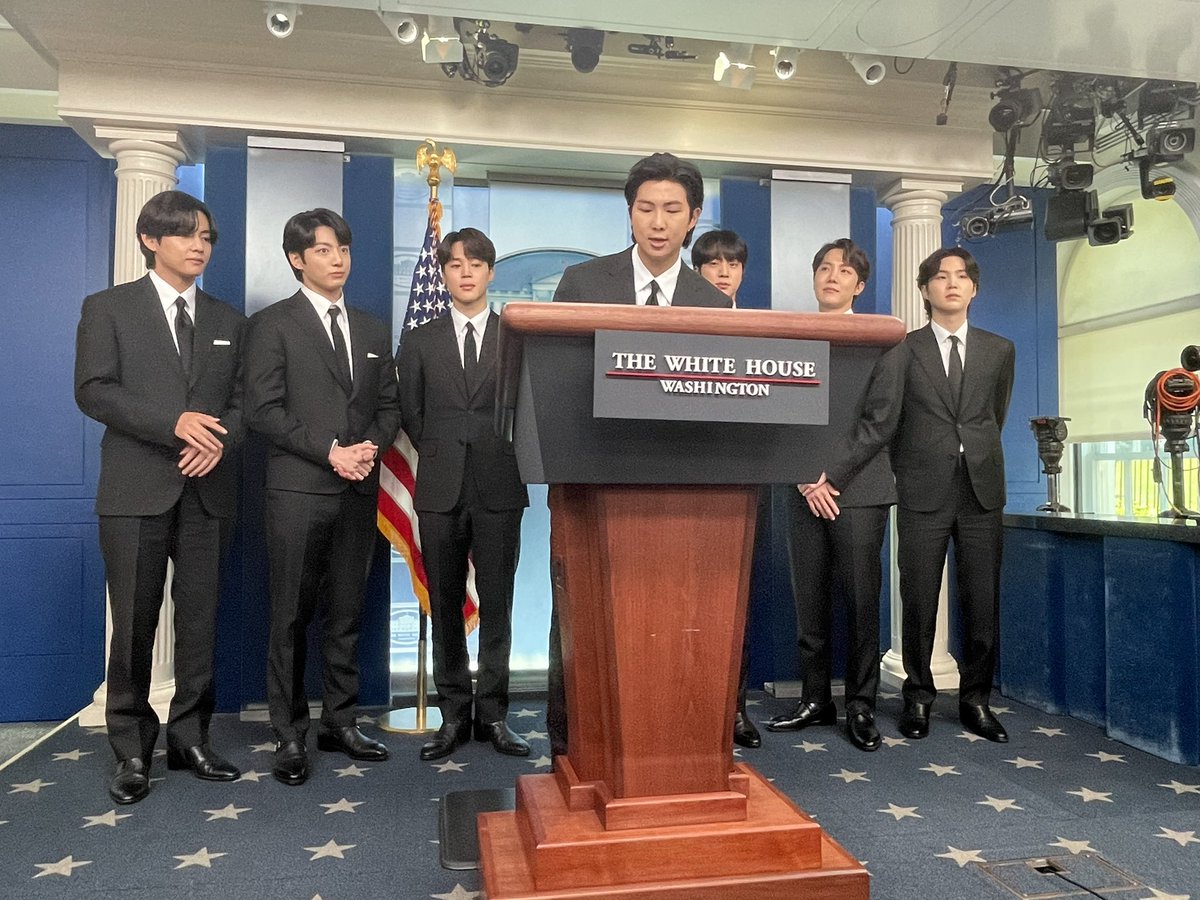 FRONT ROW VIEW… of <a href="/BTS_twt/">방탄소년단</a>, appearing in the press briefing room ahead of their meeting with <a href="/POTUS/">President Donald J. Trump</a> Biden at the end of #AAPIHeritageMonth.