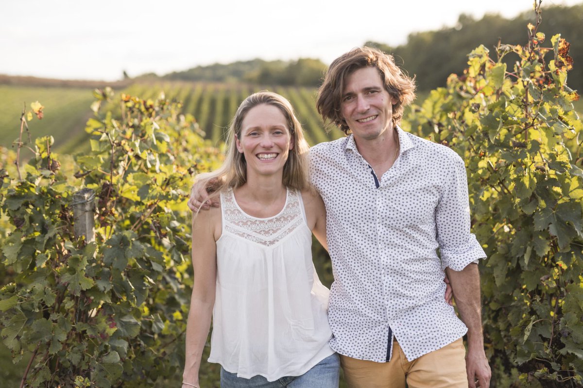 BordeauxWinesUK's tweet photo. Bordeaux wine-making scene is not all about family legacy. Wine lovers are increasingly likely to become part of the new vignerons’ generation
 
In 2010, Yorick and Sophie acquired Domaine Les Carmels in Cadillac Côtes de Bordeaux that they cultivate using organic farming methods https://t.co/3PRaJuk3is