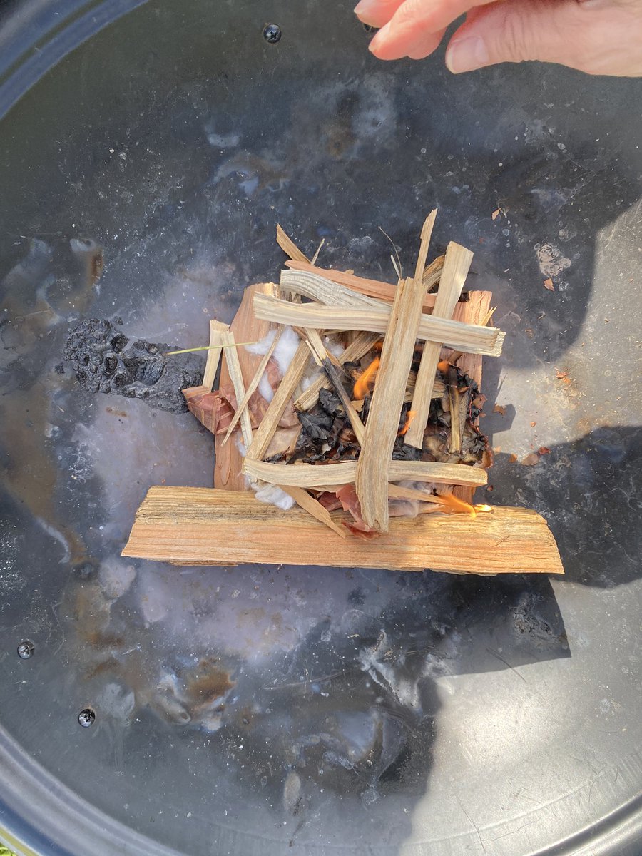 MissLAHarrison's tweet image. We enjoyed fire pit training with the @AlbaExplorers this evening at @Whitehillsps #outdooreducation