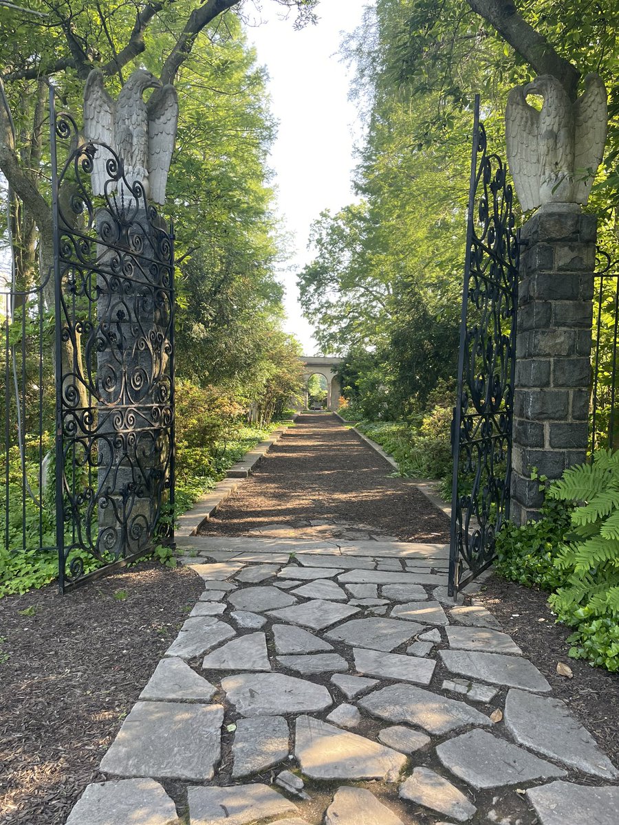 vixens23's tweet photo. Some unedited photos from our day trip to Delaware from yesterday. The Marina Coffin Gardens at Gibraltar was our first stop. we can’t wait to explore more of the haunted and historical parts of Delaware. #delaware #travel #outdoors  #photographers #hauntingaventures #tiktokers https://t.co/hIiSJIvOOJ