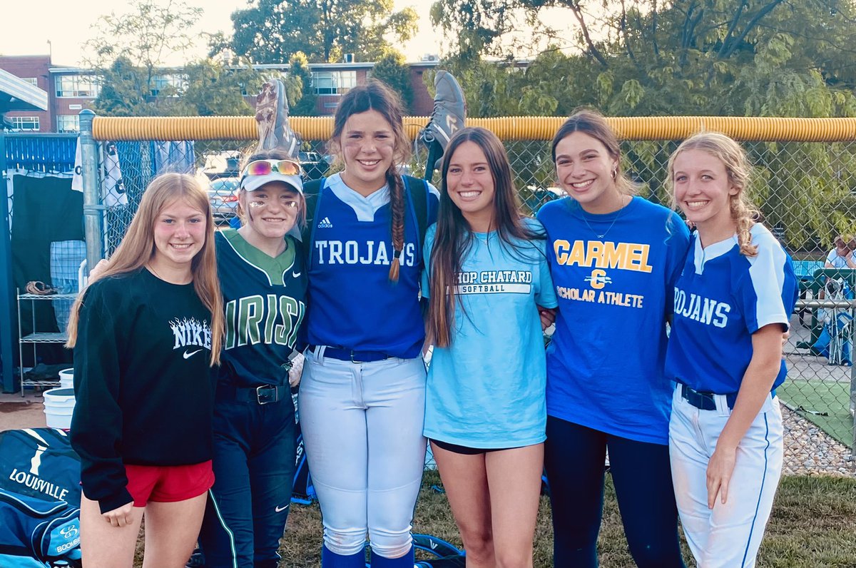 So great to see Mustangs teammates come out and support each other during the high school tourney.  Good luck to our Mustangs still playing for a title this week! <a href="/avasanders22/">Ava Sanders</a> <a href="/hannah_pettee/">Hannah Pettee</a> <a href="/mar_yhughes/">mary hughes</a> <a href="/ellaweir04/">Ella Weir</a> <a href="/anna_caskey4/">Anna Caskey</a> <a href="/ChloeCyganowski/">chloe cyganowski</a>