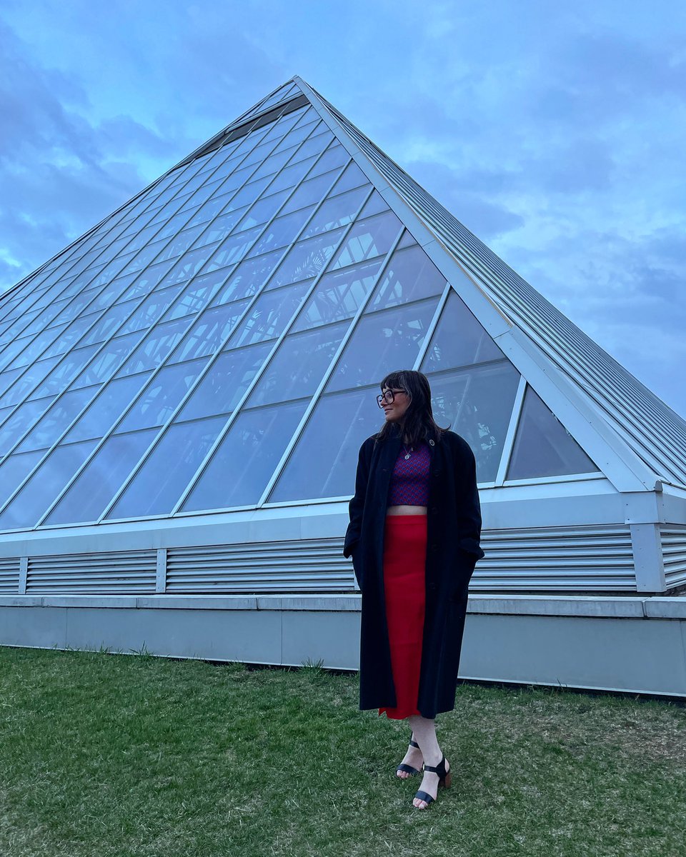 Miss Wanderlust tweet media