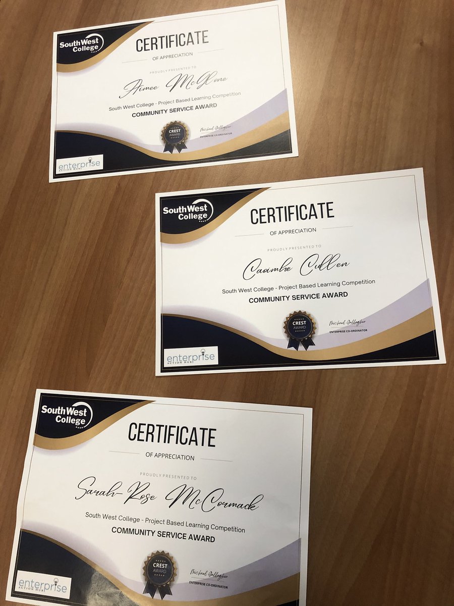 ColeFey's tweet photo. What a lovely end to term 💛. Not only was their celebratory ice cream 😋🍦 but Early Years students were also presented with a @swccollege community service award for their intergenerational project 😍🙌🏽. Great team, so well deserved x https://t.co/VRfNS2t0mi