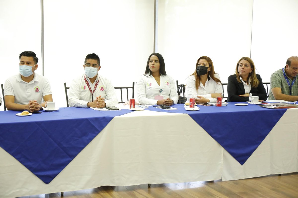 dif_tam's tweet photo. A la capacitación acudió personal de los #CAMEF #CAMEM y Procuradurías de Protección a Niñas,Niños y Adolescentes, con la finalidad de ofrecer una mejor atención a la niñez migrante que se encuentra varada en #Tamaulipas. https://t.co/qUYcMuPdXj
