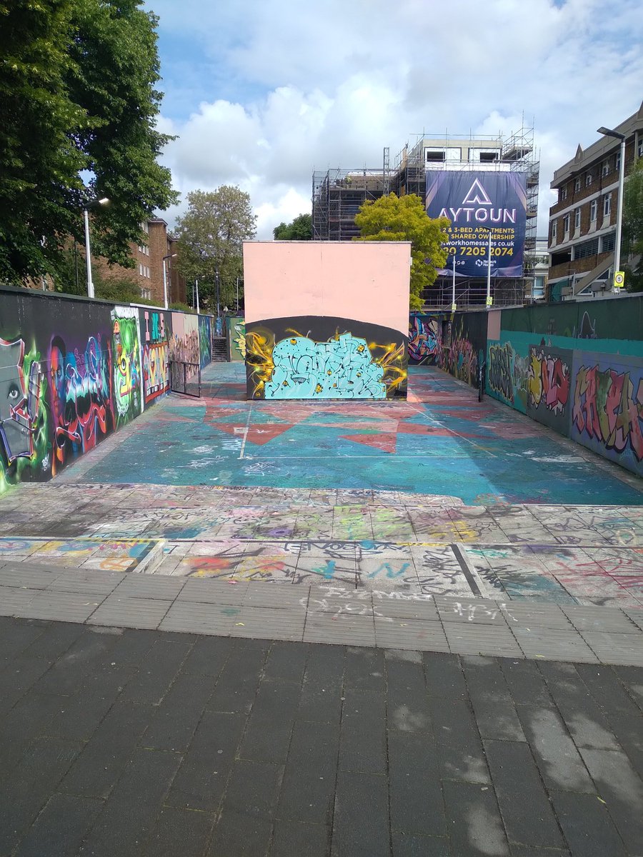 nanakumi1976's tweet image. #lastdayofspring #Jubilee #jubilee2022 #JubileeCelebration #londonlife #london #31Mayo #31Mayıs2022 #Tuesday #Tuesday #Rains