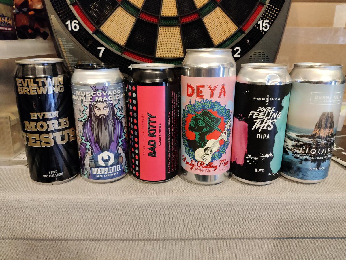 Picked up a nice selection of beers from <a href="/BathRdBeers/">Bath Rd Beers</a>.   Some imperial stouts to keep for special occasions one of which will hopefully be Wales qualifying for the world cup on Sunday 🤞
