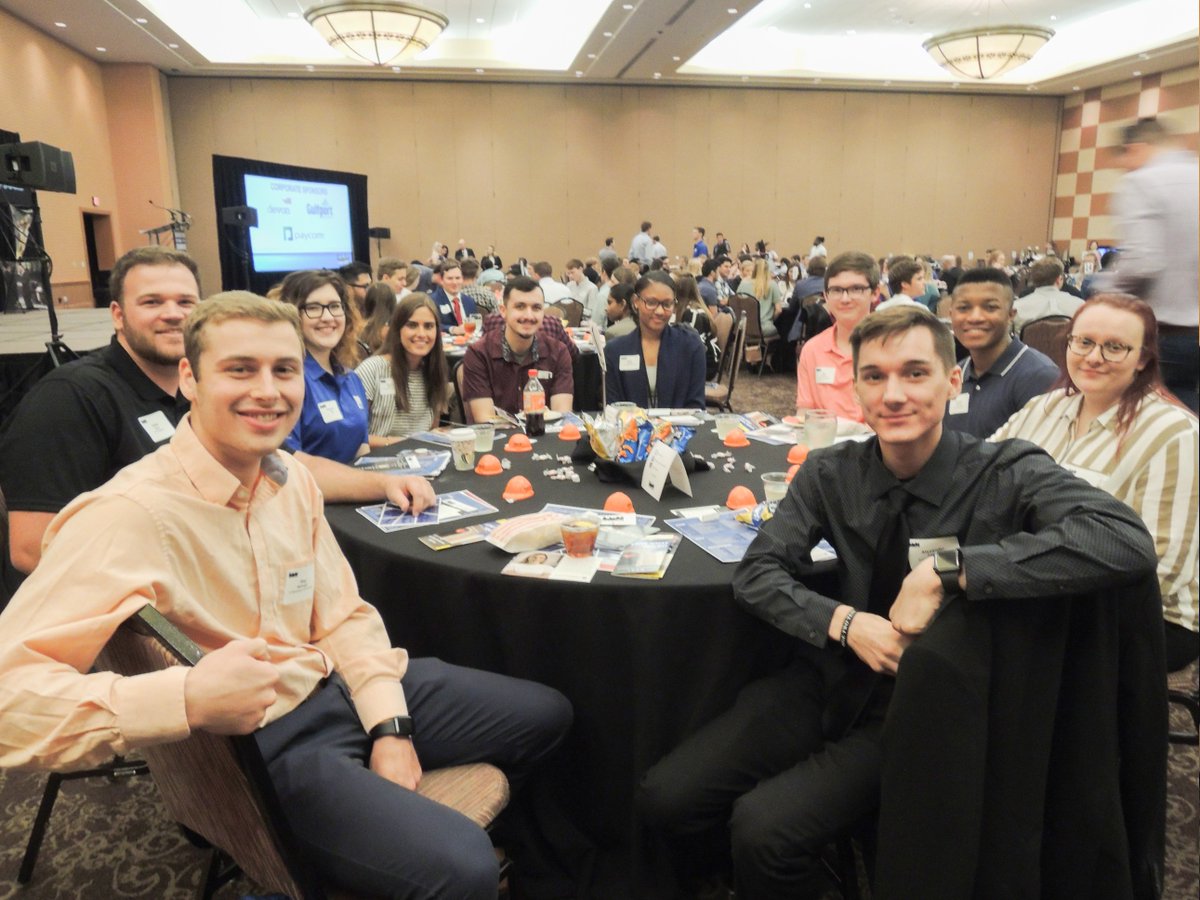 okcchamber's tweet photo. “This year’s InternOKC is all about three core competencies that are essential for new talent to develop."

See how your interns can benefit from this year's #InternOKC on #VeloCityOKC

Special thanks to our Presenting Sponsor @lovestravelstop 

https://t.co/6lj8G2SbCI https://t.co/YRguEB8RLm