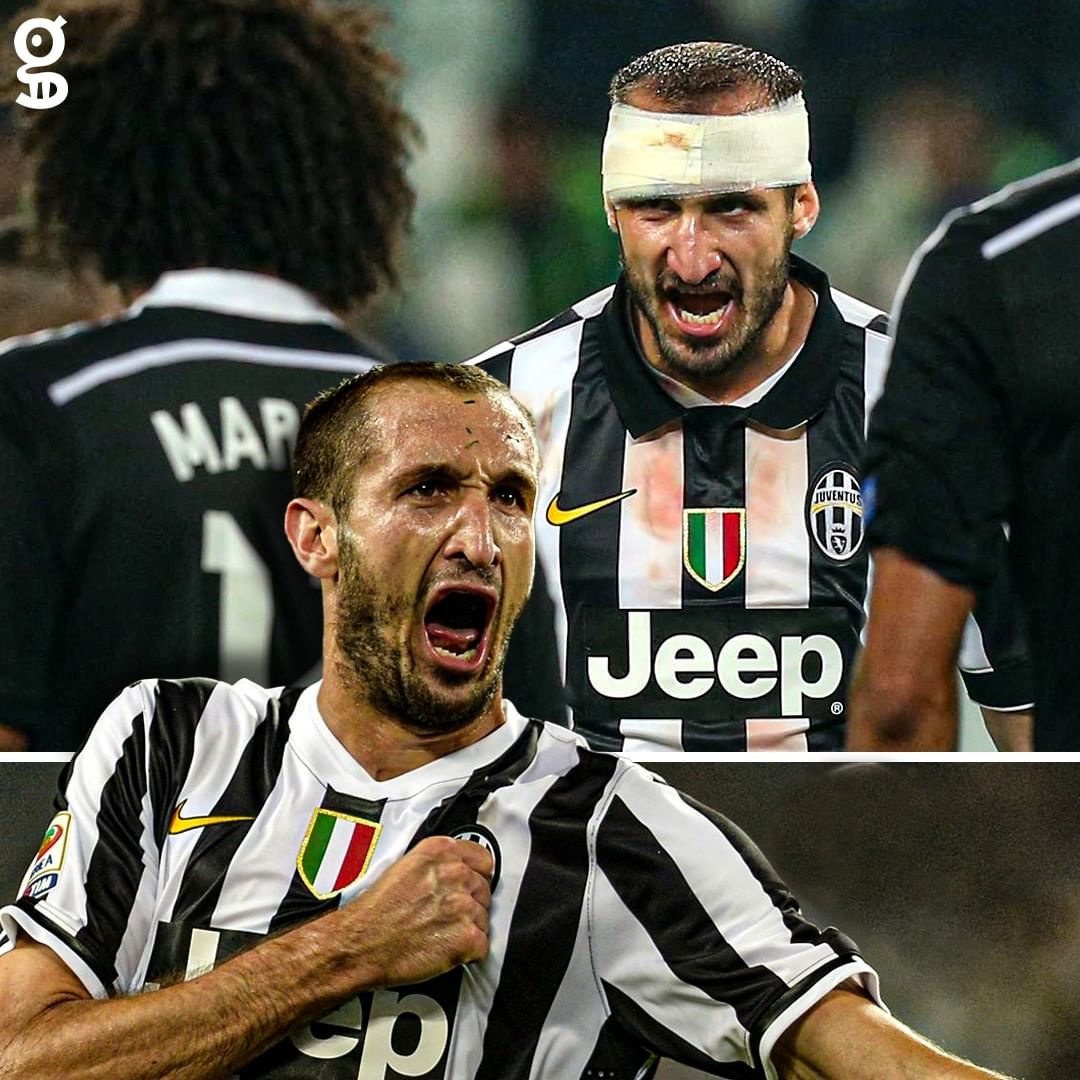 Footyassociaton's tweet photo. 🖤🤍Giorgio Chielini made his last game for Juvetus the previous saturday... tomorrow he'll do his last appearence for Italy in the game against Argentina. 🇮🇹🇦🇷

📊 Chielini stats in Juventus

🙏 561 matches played
⚽ 36 goals scored
🟡 96 yellow cards
🚨 46.907' minutes played https://t.co/0CnAaP9NZz