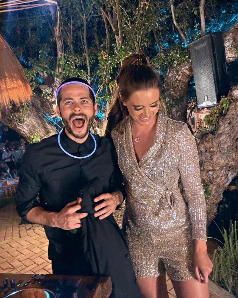 𝐇𝐀𝐑𝐑𝐘 𝐄. (@huffieweirdo) on Twitter photo 