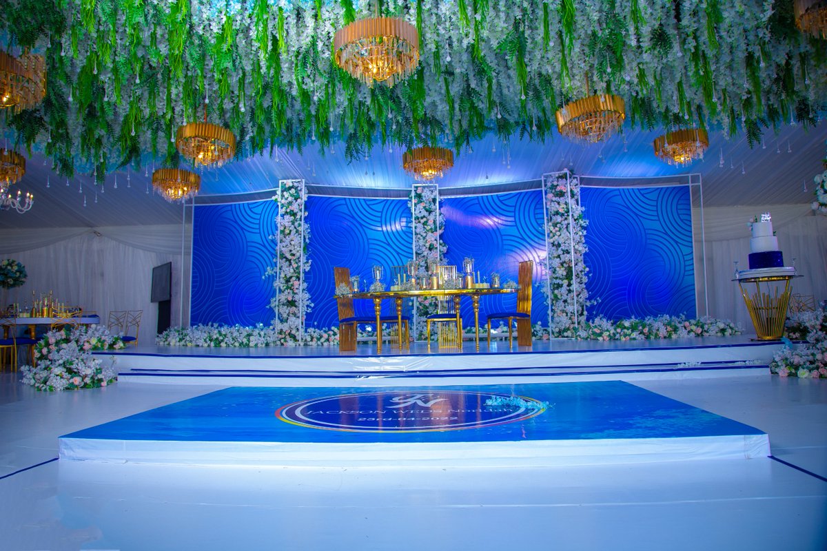 ArticulateUG's tweet photo. Do you want the best, the absolute best wedding photography. Call or whatsapp 0785806074 @DanielLutaaya https://t.co/mOnSDaVQzK