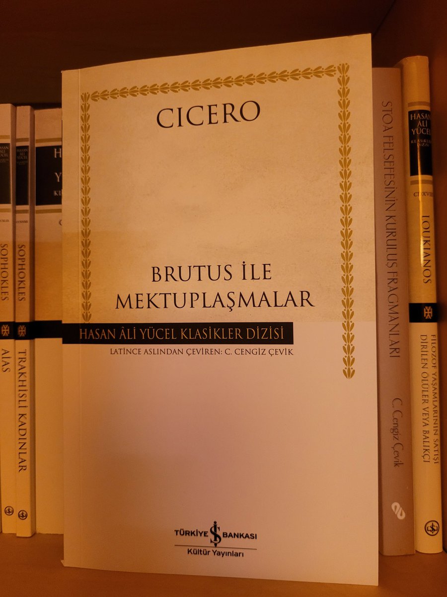 Devlette herkes sahip olduğu güç kadar hak iddia ediyor. Ne akıl, ne ölçü, ne yasa, ne gelenek, ne yükümlülük, ne yargı gücü, ne vatandaşların görüşü ne de gelecek nesilden utanma diye bir şey kaldı... 
Cicero, mektup 17, sayfa 23
<a href="/jimithekewl/">C. Cengiz Çevik</a> 
<a href="/iskultur/">İş Kültür</a>