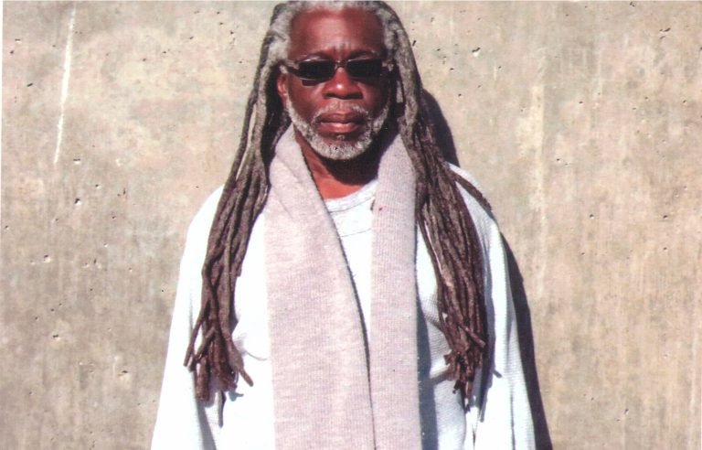Just received word that Freedom Fighter #MutuluShakur is in hospice care w/ stage 4 cancer. Federal authorities are refusing to release him to his family so that he may transition peacefully at home. Baba to Tupac &amp; Comrade to many of us his work has TRULY been an inspiration!