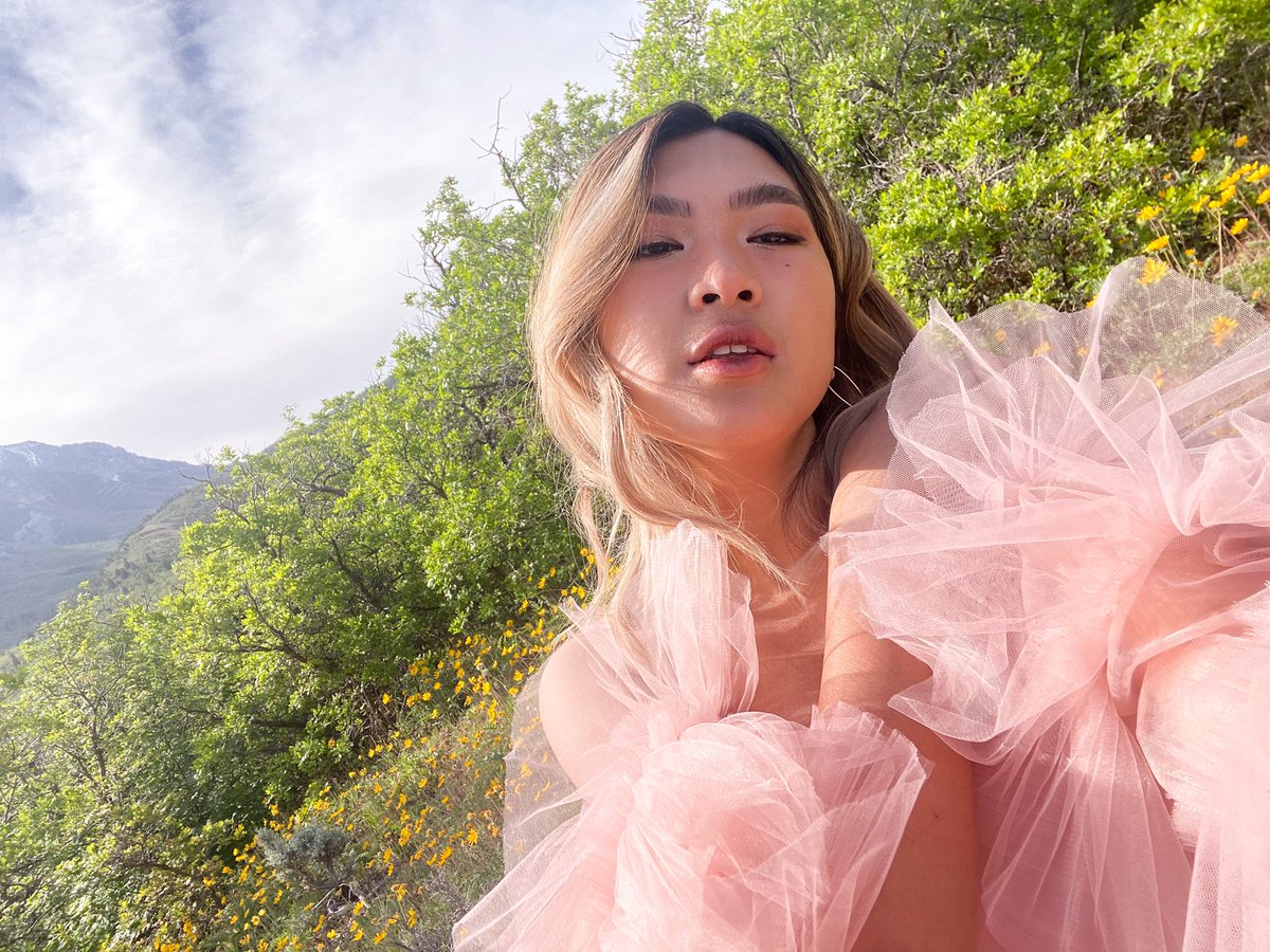 YsabelleCuevas's tweet photo. oh hi, new sad bop up on YT. 💕https://t.co/te7F8SpxRo https://t.co/WVYbz0LZw5