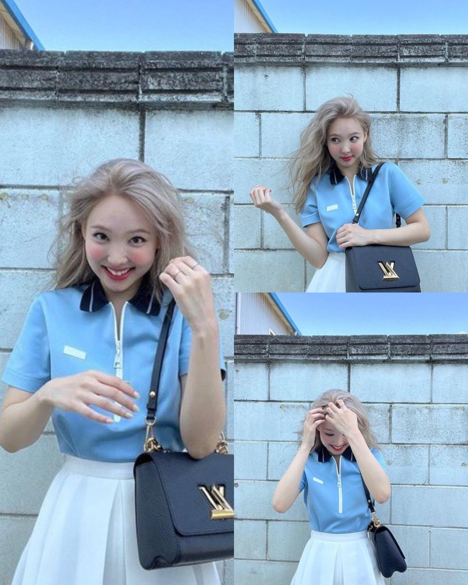 archivenayeon's tweet photo. dream girlfriend, im nayeon https://t.co/kbCgQPjbBN