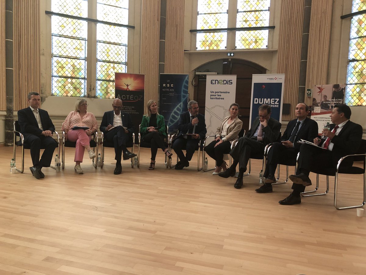 2ème table ronde du forum RSE organisé par le <a href="/Club_des_1000/">Club des 1000</a> sur le thème des nouvelles formes de #management