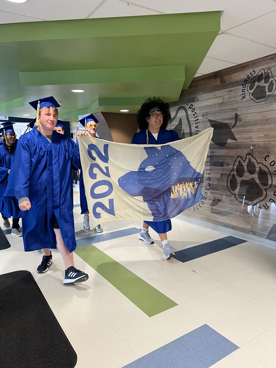 AGCharter's tweet photo. Our #classof2022 participated in the Senior Walk last week. Visit https://t.co/7qy6daFPr7 to see a video as 4th-11th Grade Staff & Students cheer them on.
#agcharter #spiritandsuccess https://t.co/rUvrWqYsiF