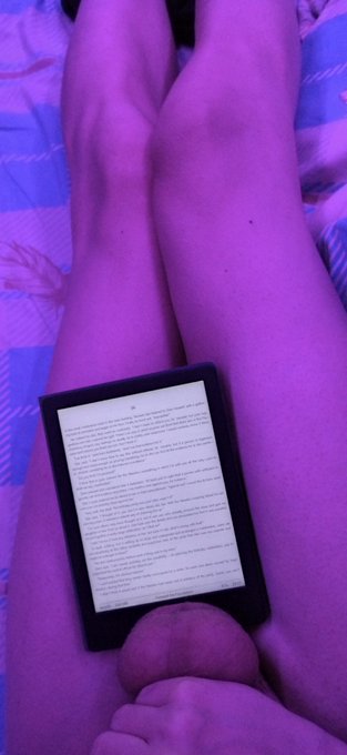 2 pic. Reading?
#Femboy #LGBTQ #Porn #Cute #Horny #Lewd #Hot #Thighs #Legs #Cock https://t.co/ypVmgB