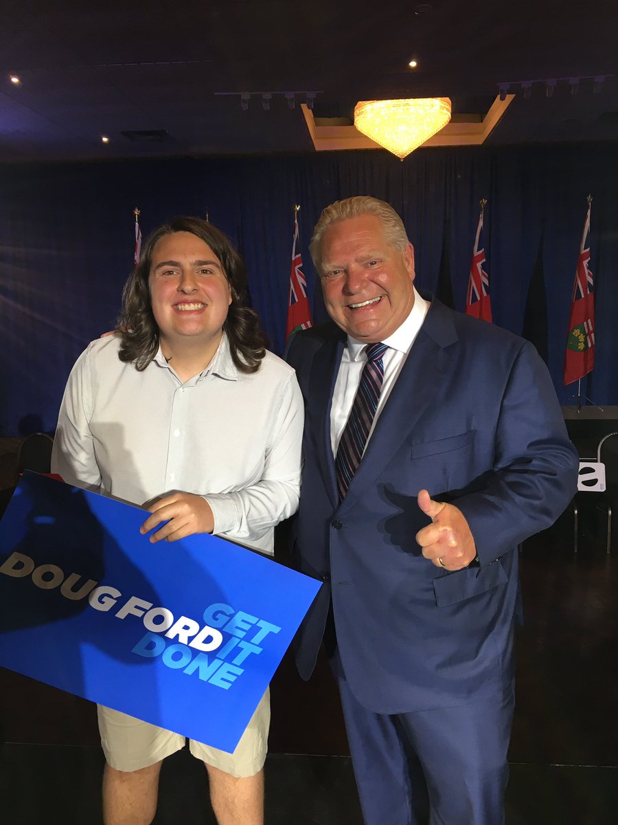 AndrewAitkenPC's tweet photo. Very proud of volunteer Adrien Deschamps, he has been a tremendous volunteer and was thrilled to meet @fordnation this past week. #votepc https://t.co/7SB3f3O1fd