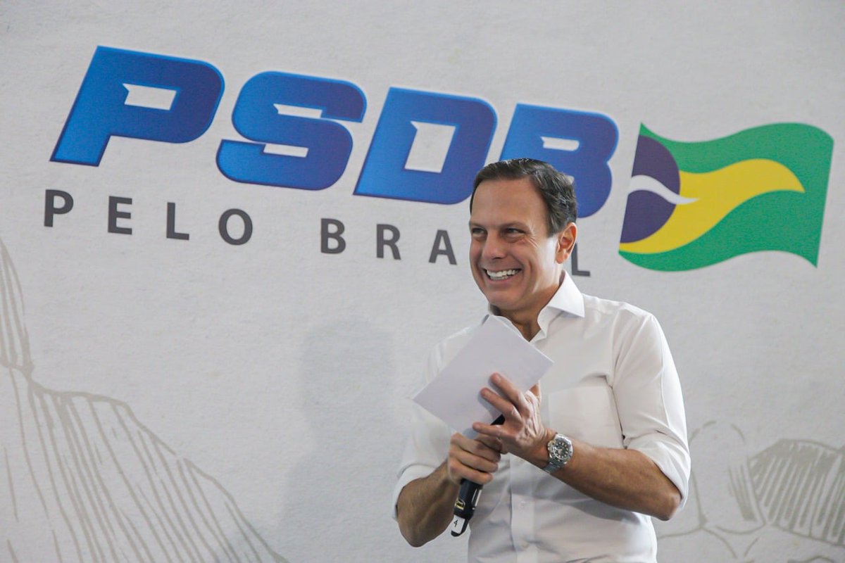 psdbcomdoria's tweet photo. Com sorriso no rosto e de coração leve seguiremos juntos e firmes no propósito de um país forte e de paz. Estamos juntos, @jdoriajr! 

#PSDBcomDoria https://t.co/SCKRU45UPM