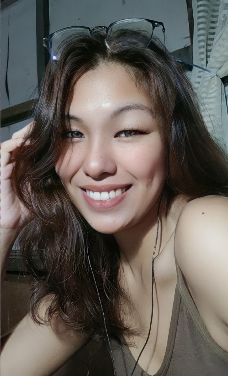 ako_si_Tal's tweet photo. Noon tinatago ko yung right eye ko kasi ayaw ko sya mapuna🥺 simula bata binubully ako dahil dito🤧 pero ngayon I must say na napagtagumpayan ko ang pag- gain self confidence, it really takes time to gain it, so please be careful sa mga words nyo 🥹. 

YORN LANG LAB U ALL!!! 😘 https://t.co/uv2B2CVq1o