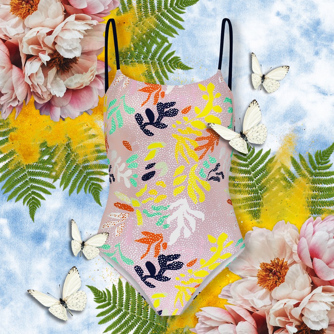 DRESTstyle's tweet photo. Summer is just around the corner 🕶. How are you styling chic swimwear for your next beach getaway? 🏝One-piece items from #LemLem, #ReinaOlga or #LouisaBallou are the perfect options to make a splash in 💦.

> > https://t.co/g2bjHx9joA https://t.co/uLrd8cRFDS