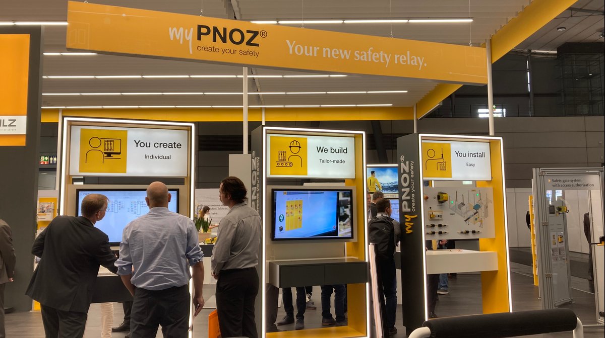 Pilz_INT's tweet photo. Discover our modular #SafetyRelay! #myPNOZ monitors up to 16 safety functions and is produced individually for you in batch size 1. On Stand D17 in Hall 9, our experts will demonstrate live on site how to create your needs-based safety solution using the myPNOZ Creator. #hm22 https://t.co/2Kh0rPaHkD