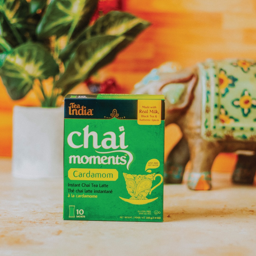 DrinkTeaIndia's tweet photo. Cardamom Chai isn't your everyday chai - it's aromatic, fragrant, and sweet!
#cardamom #cardamompods #cardamomchai #cardamomtea #chai #chaispices #onthego #instantchai #instantmix https://t.co/W7d7COkVpJ