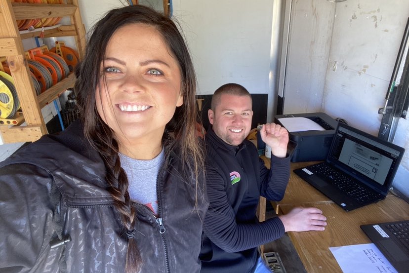 HoytCorinna's tweet photo. State track wrapped up outdoor season for Midwest Timing! 110 outdoor meets this season, thanks be to God! Can’t wait for hard belly laughs while tearing out hip numbers with you at midnight next season! #familybusiness #proudwife #MidwestTiming 🏃🏻‍♀️💪🏻✅ https://t.co/6ROD5b8VHt